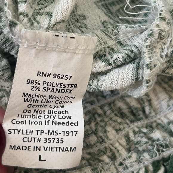 EUC Parallel Skies Smocked Waist V-Neck Blouse - Picture 7 of 12